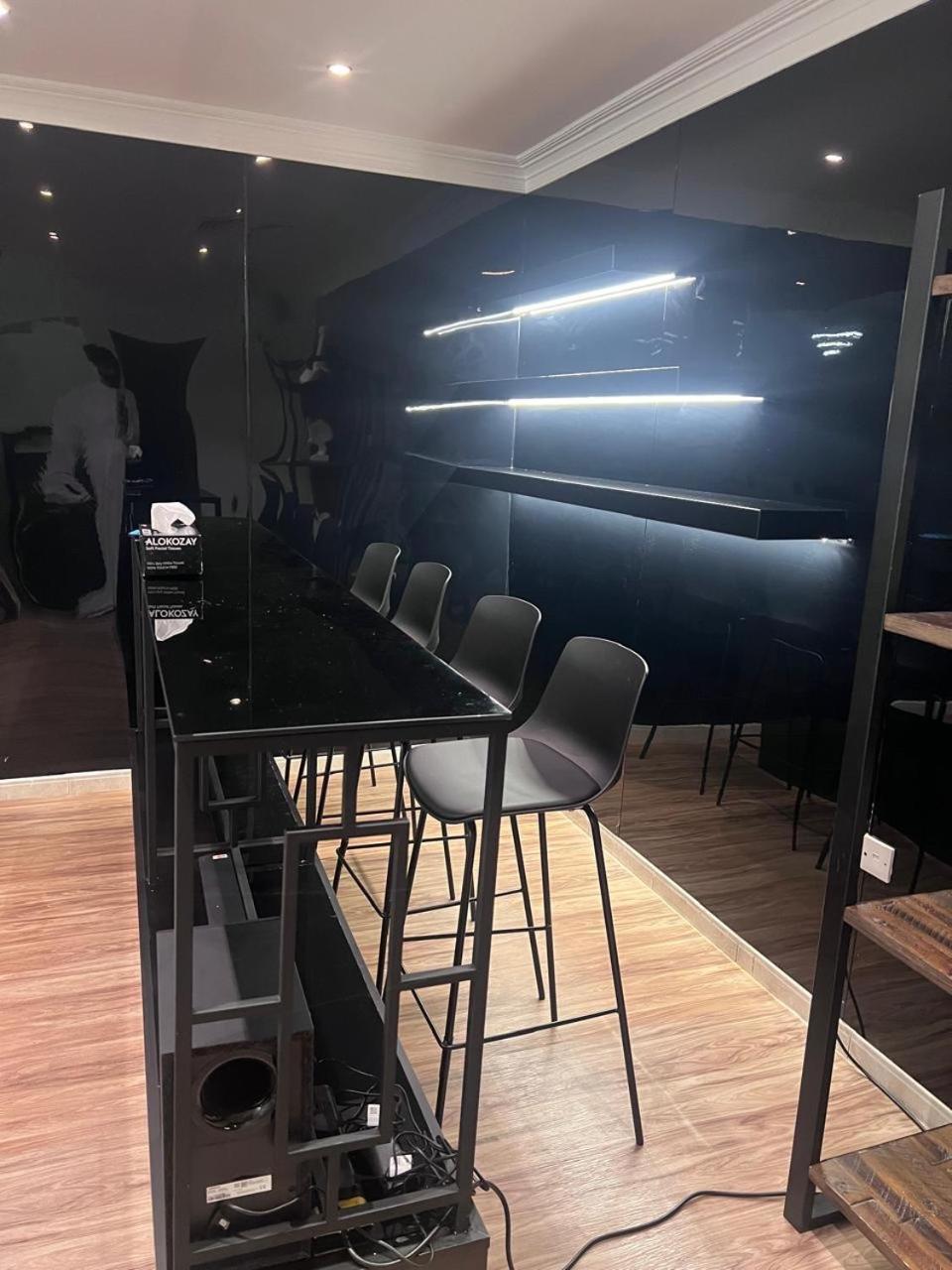 Villa Royal Line Llc Dubai