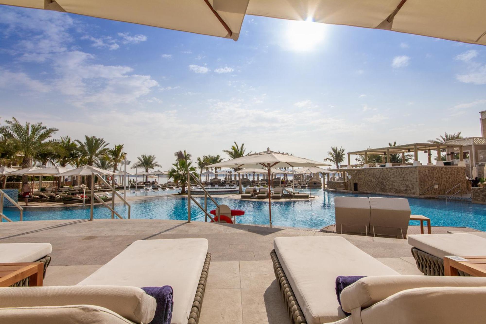 Bespoke Homes - Palm Jumeirah -2 Bedroom Sea View With Access, Balqis * Dubai