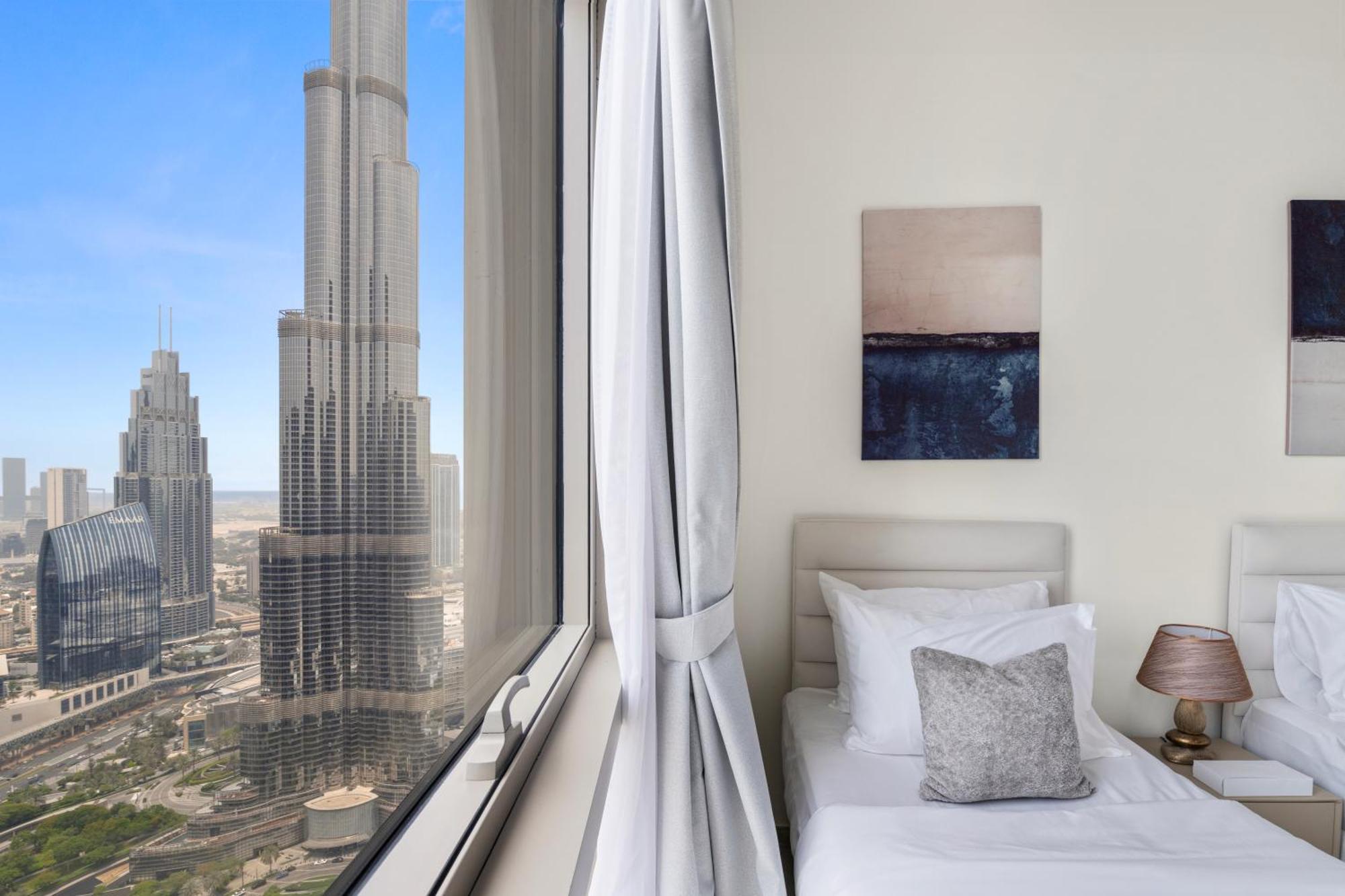 Grande Signature By Emaar - New Luxury 2br W Panoramic Burj Khalifa & Fountain Show Views * Dubai