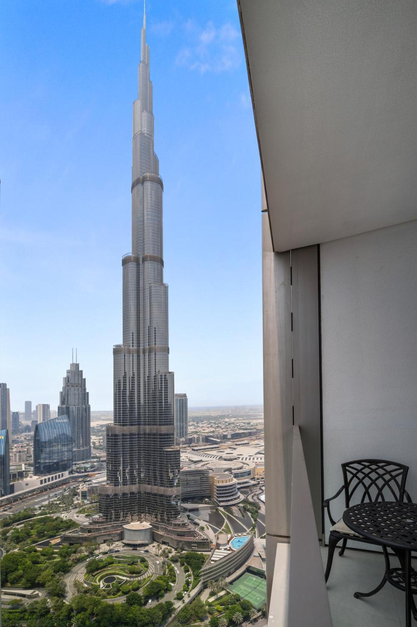 Grande Signature By Emaar - New Luxury 2br W Panoramic Burj Khalifa & Fountain Show Views