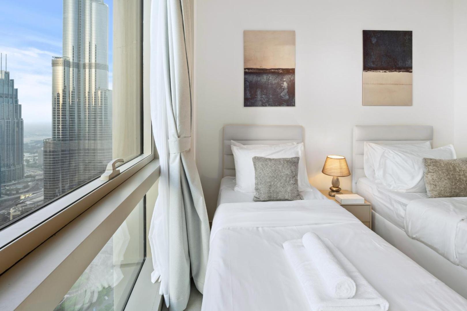 Grande Signature By Emaar - New Luxury 2br W Panoramic Burj Khalifa & Fountain Show Views Dubai
