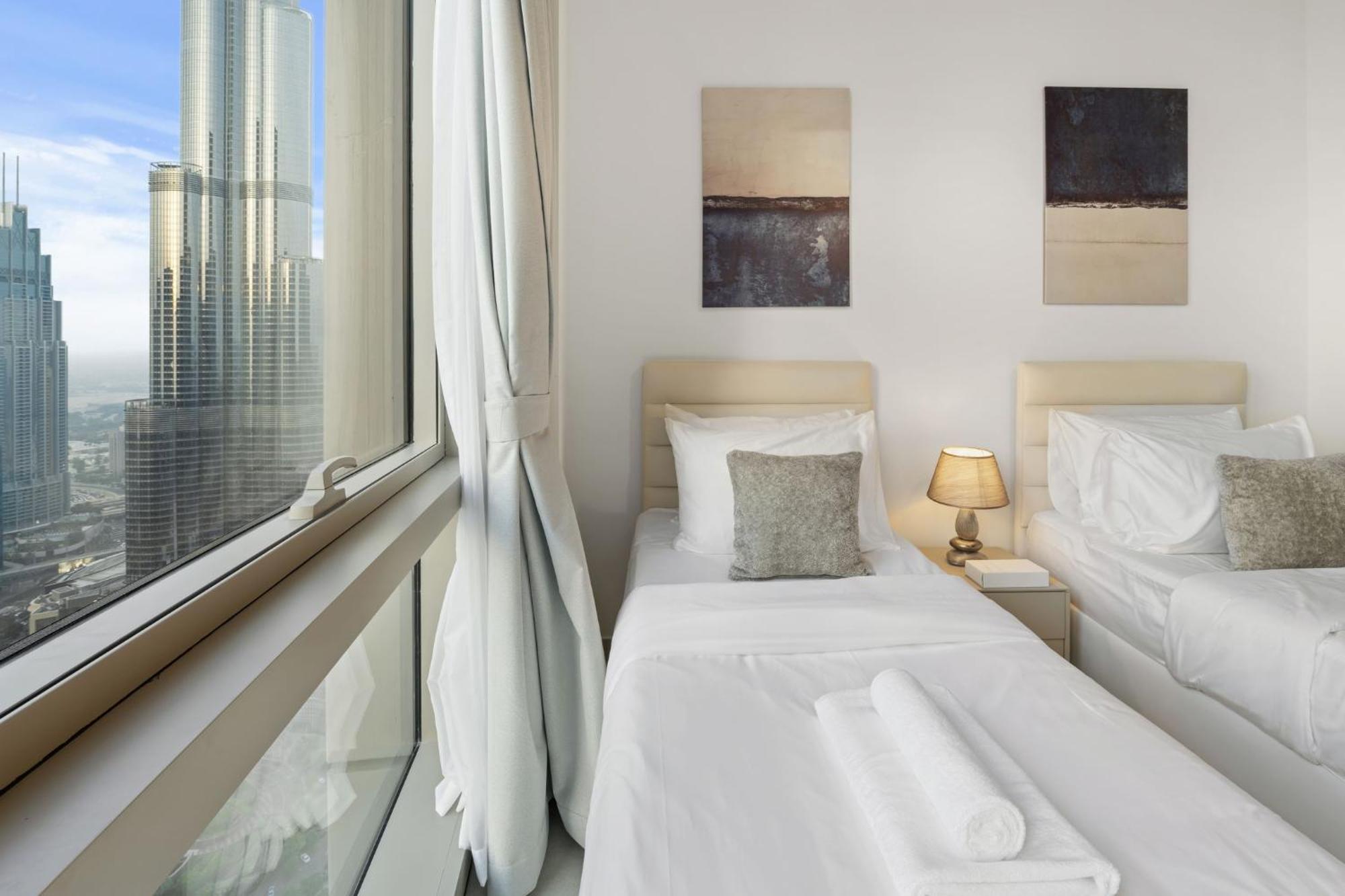 Grande Signature By Emaar - New Luxury 2br W Panoramic Burj Khalifa & Fountain Show Views * Dubai