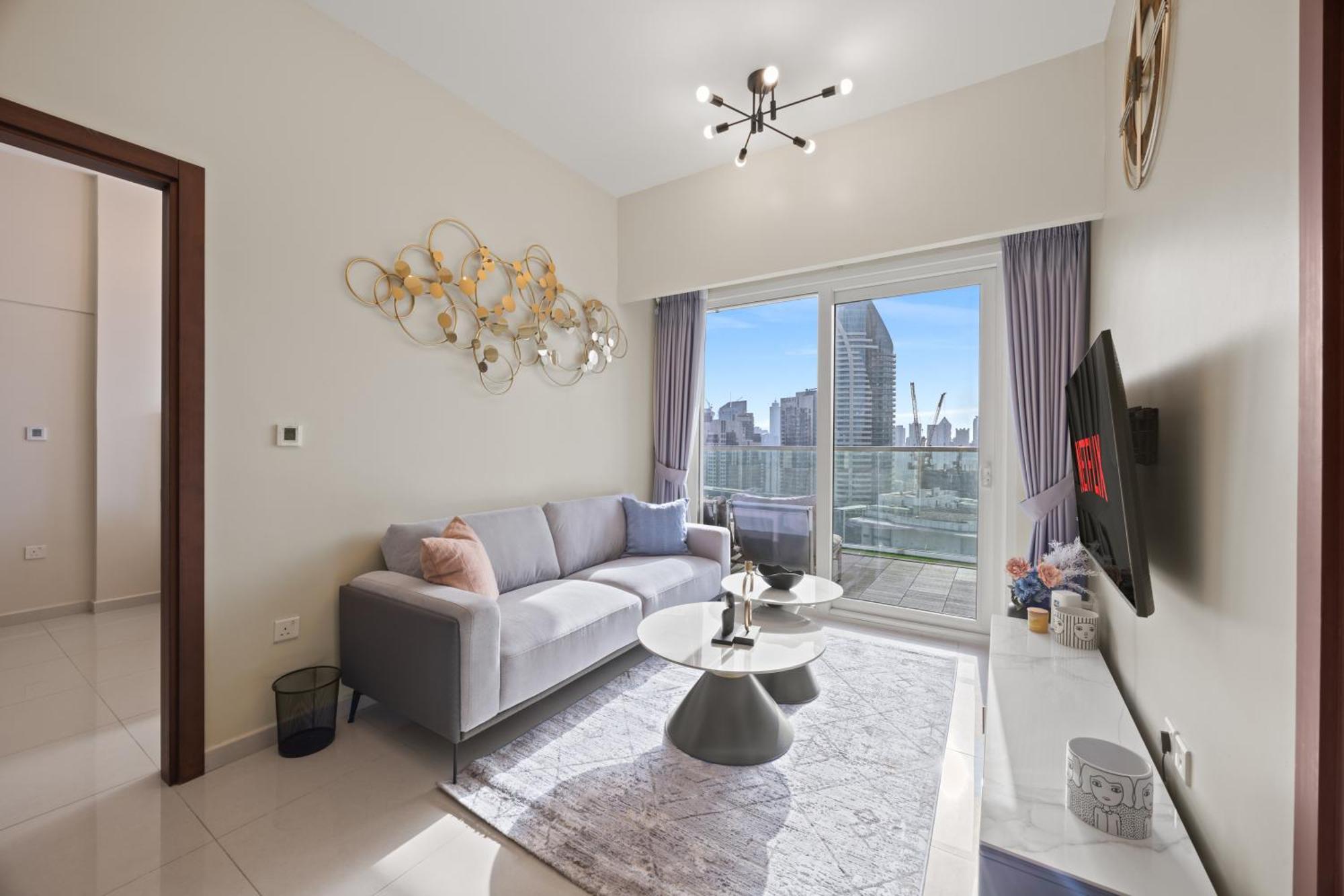 Apartment Burj Khalifa And Canal Views - Luxury For Rent In Business Bay