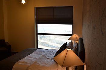 Vacation Homes - Jumeirah Residences Hotel 2*