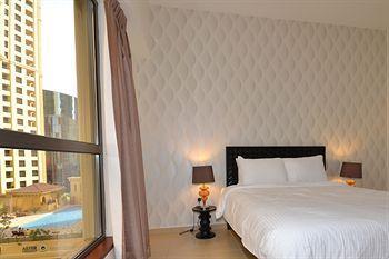 Vacation Homes - Jumeirah Residences 2*