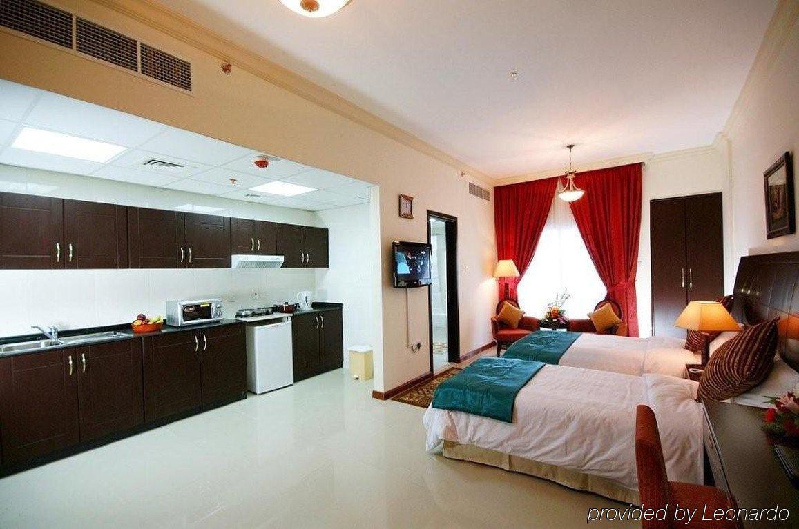 Golden Square Hotel Dubai