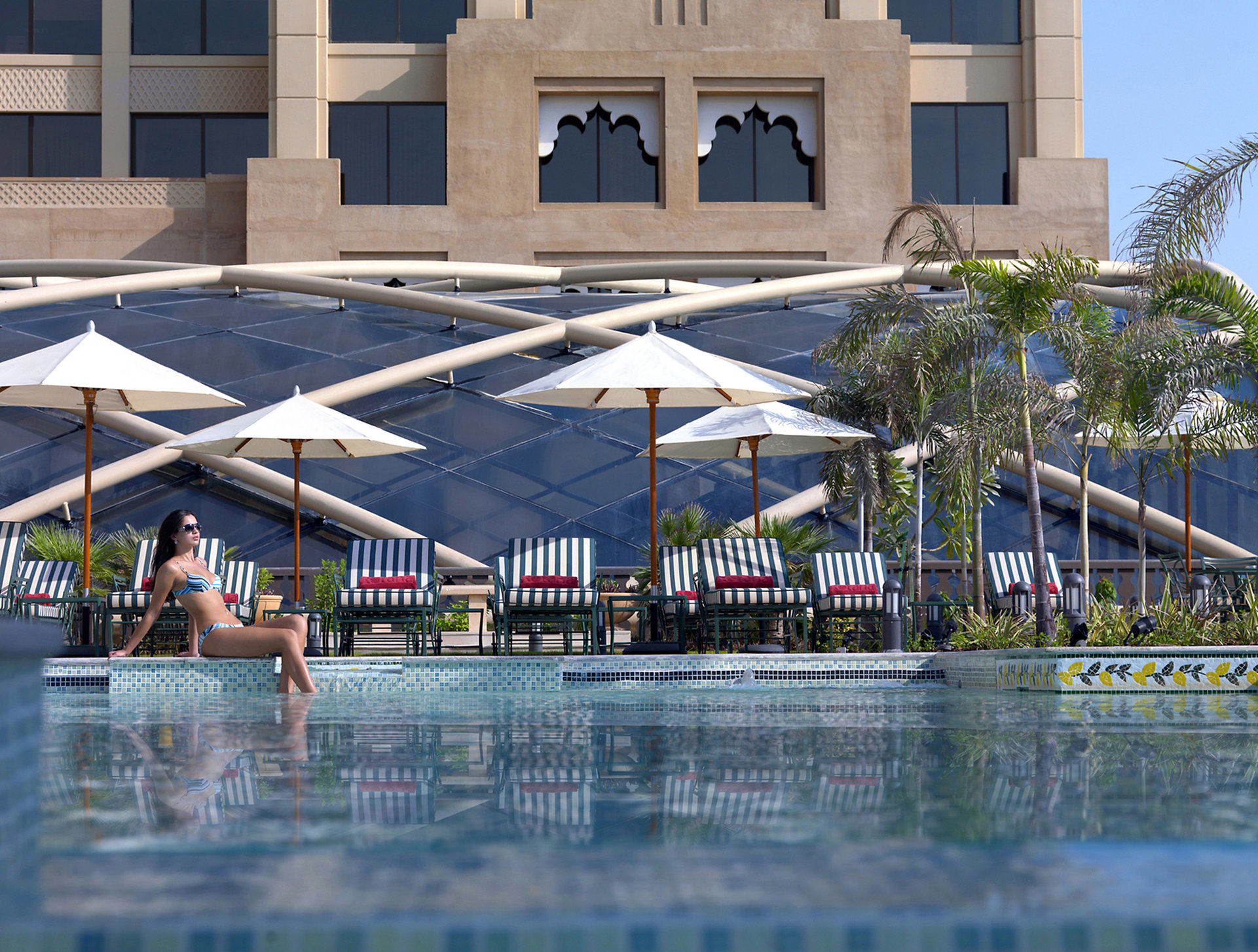 Hotel Arjaan By Rotana - Media