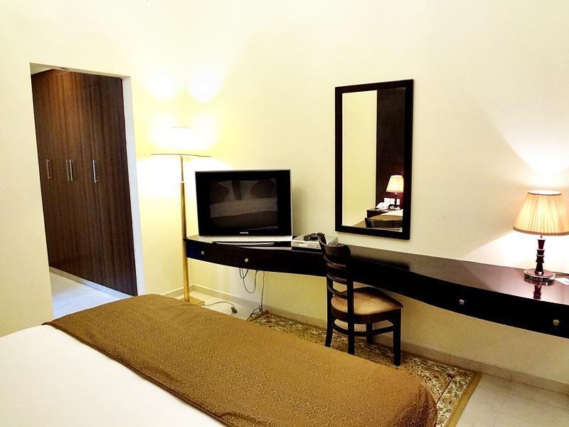 Arabian Dreams Aparthotel