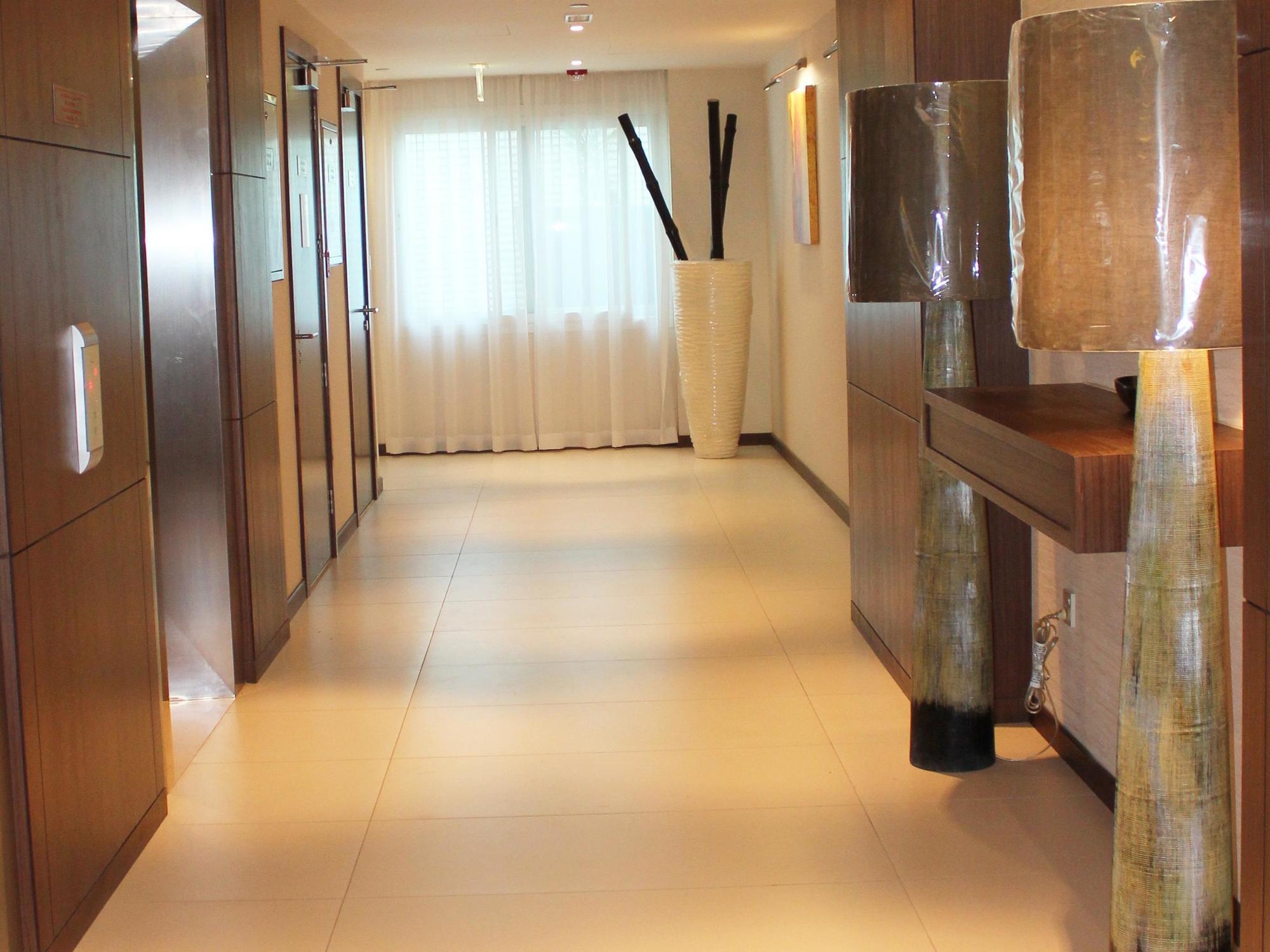 Hyatt Place Al Rigga Residences Aparthotel 4*