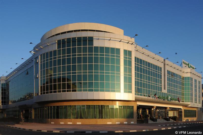 Sunday International Otel