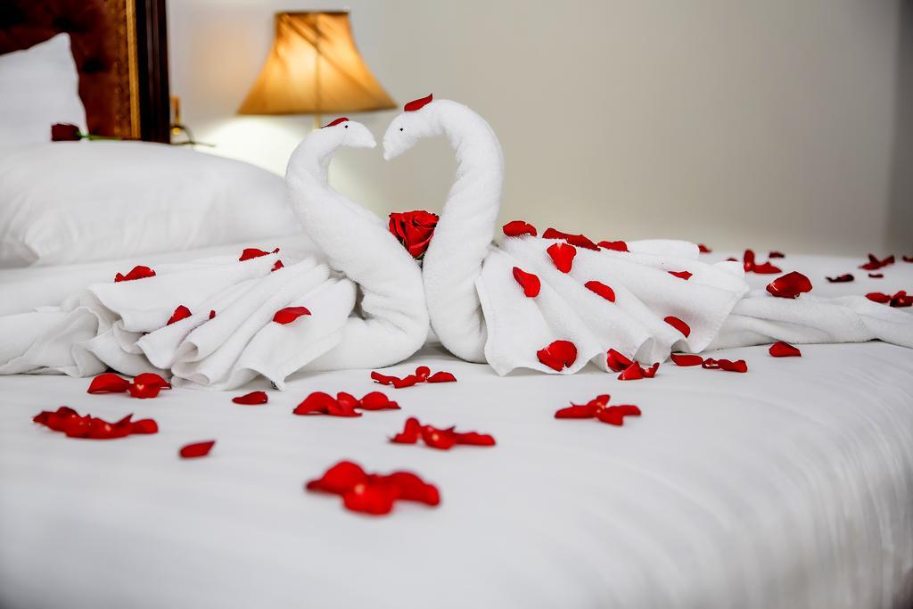 Grand Excelsior - Bur 4*