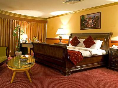 Gss Avenue Hotel Ex Delmon Hotel