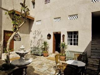 Konukevi Orient 3*