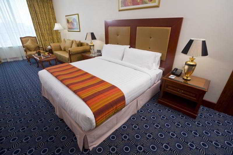 Xclusive Aparthotel Dubai