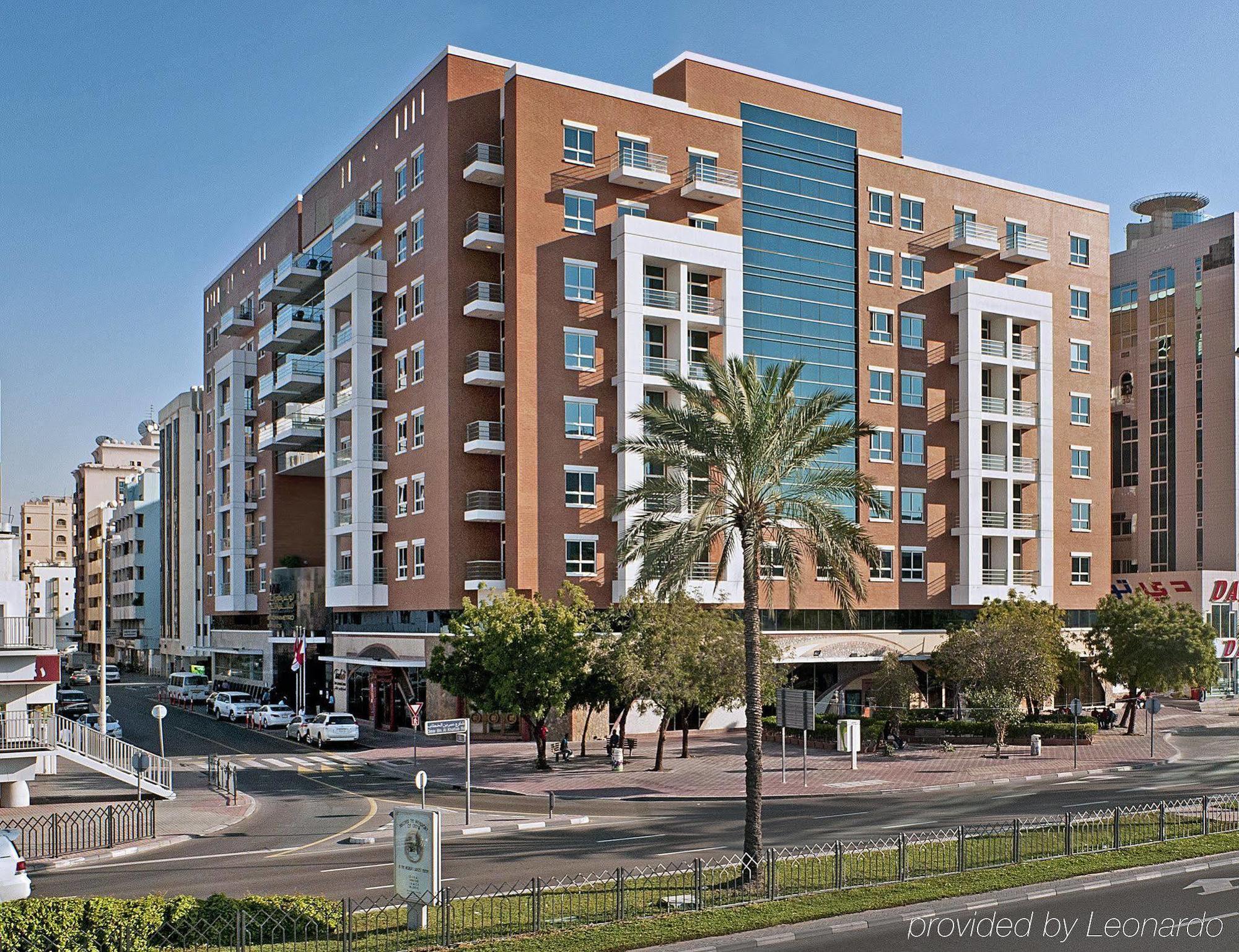 Lotus Downtown Metro Apart Otel