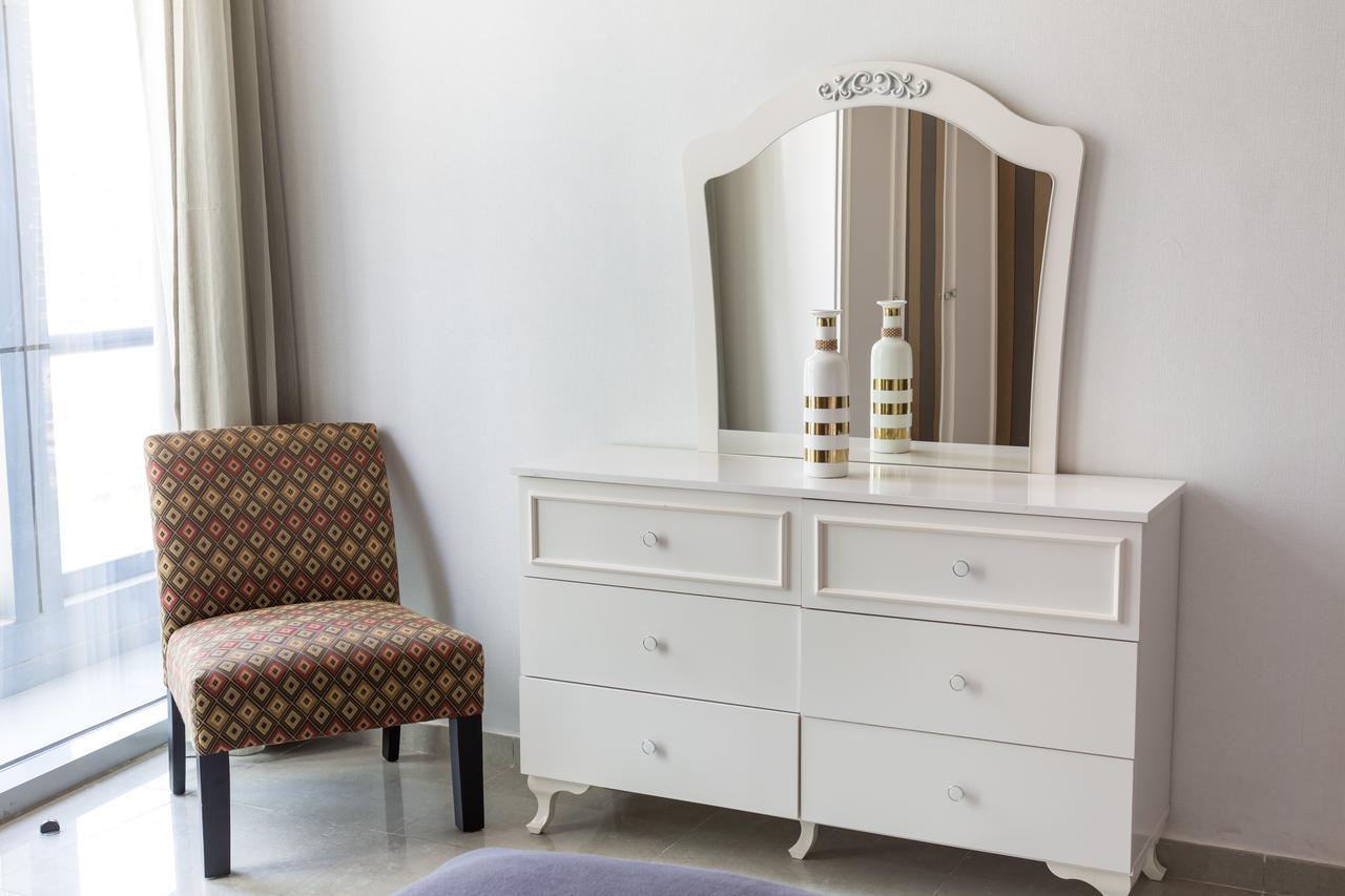 Higuests - Marina Wharf Apartment