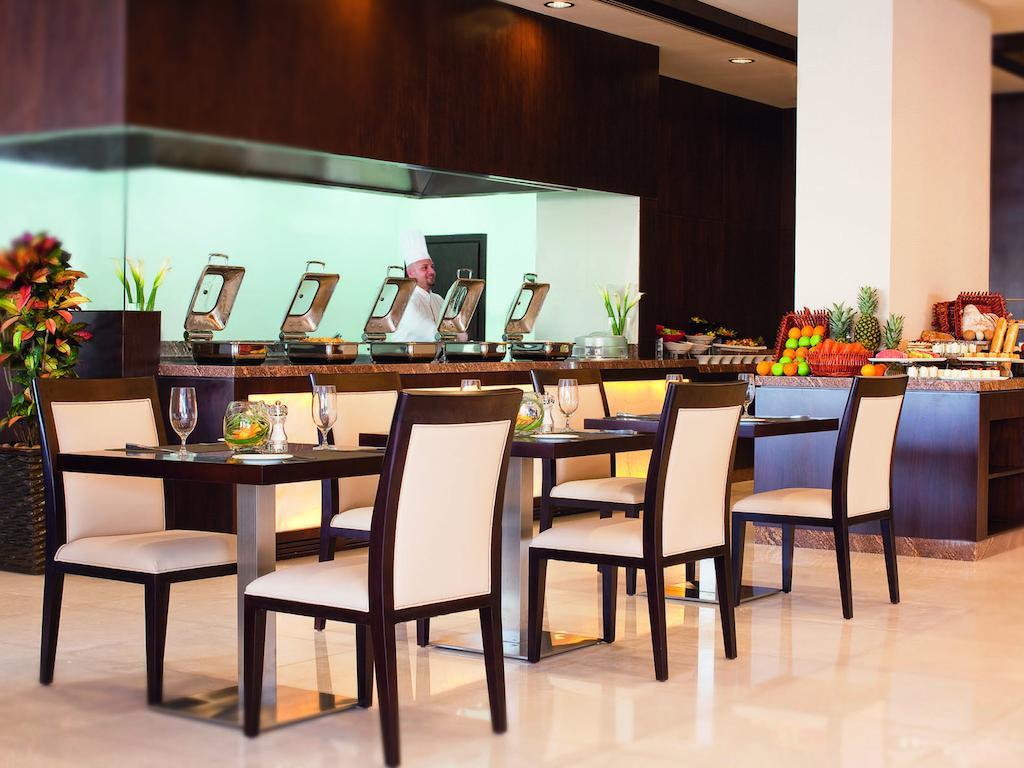 Moevenpick Al Mamzar 5* Dubai