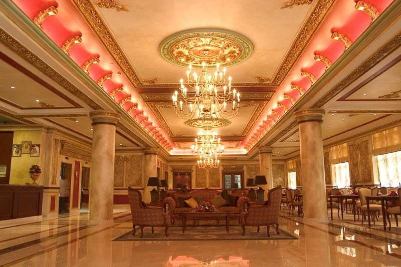 Ascot Hotel 4*