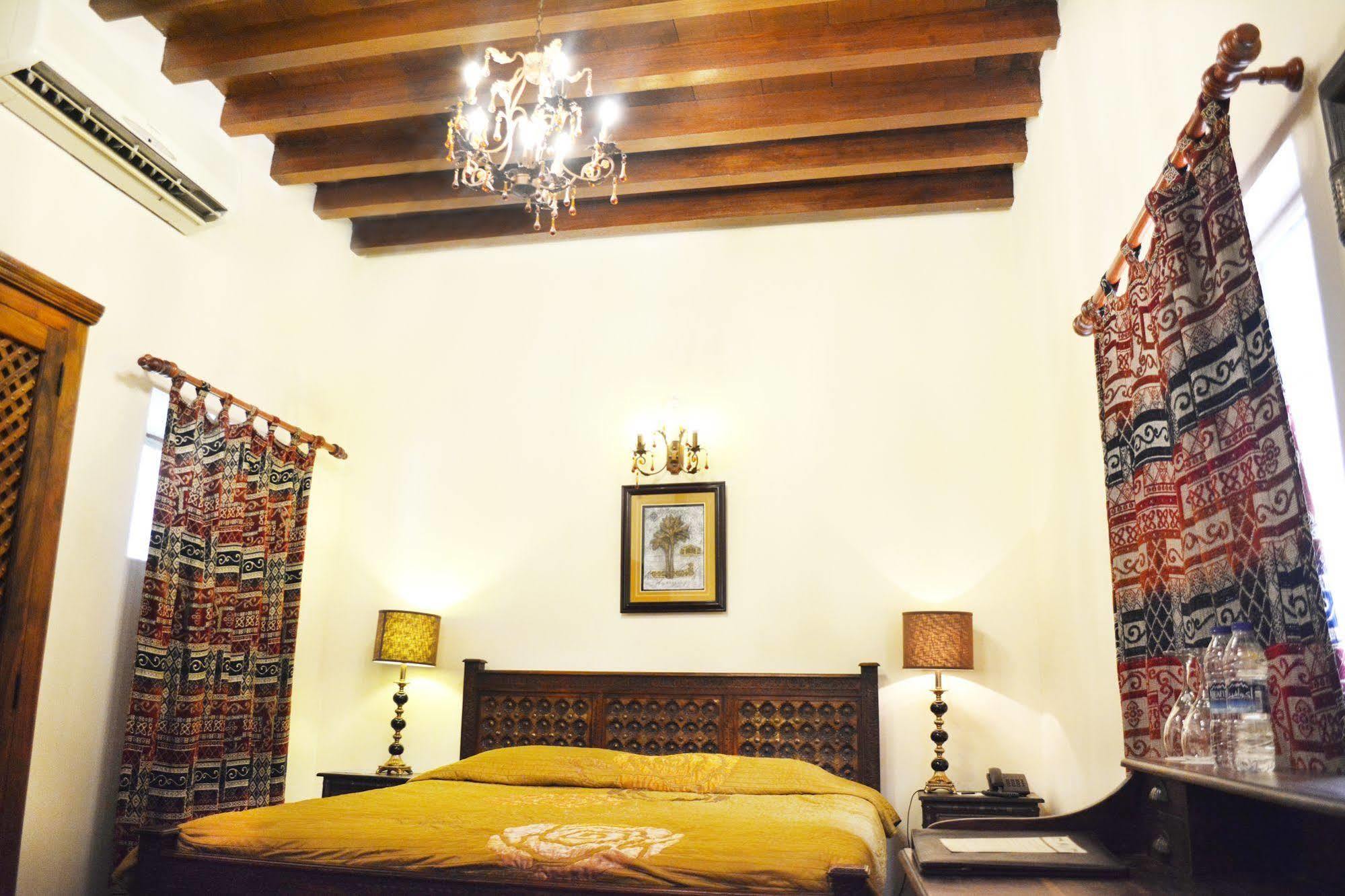 Orient Konukevi