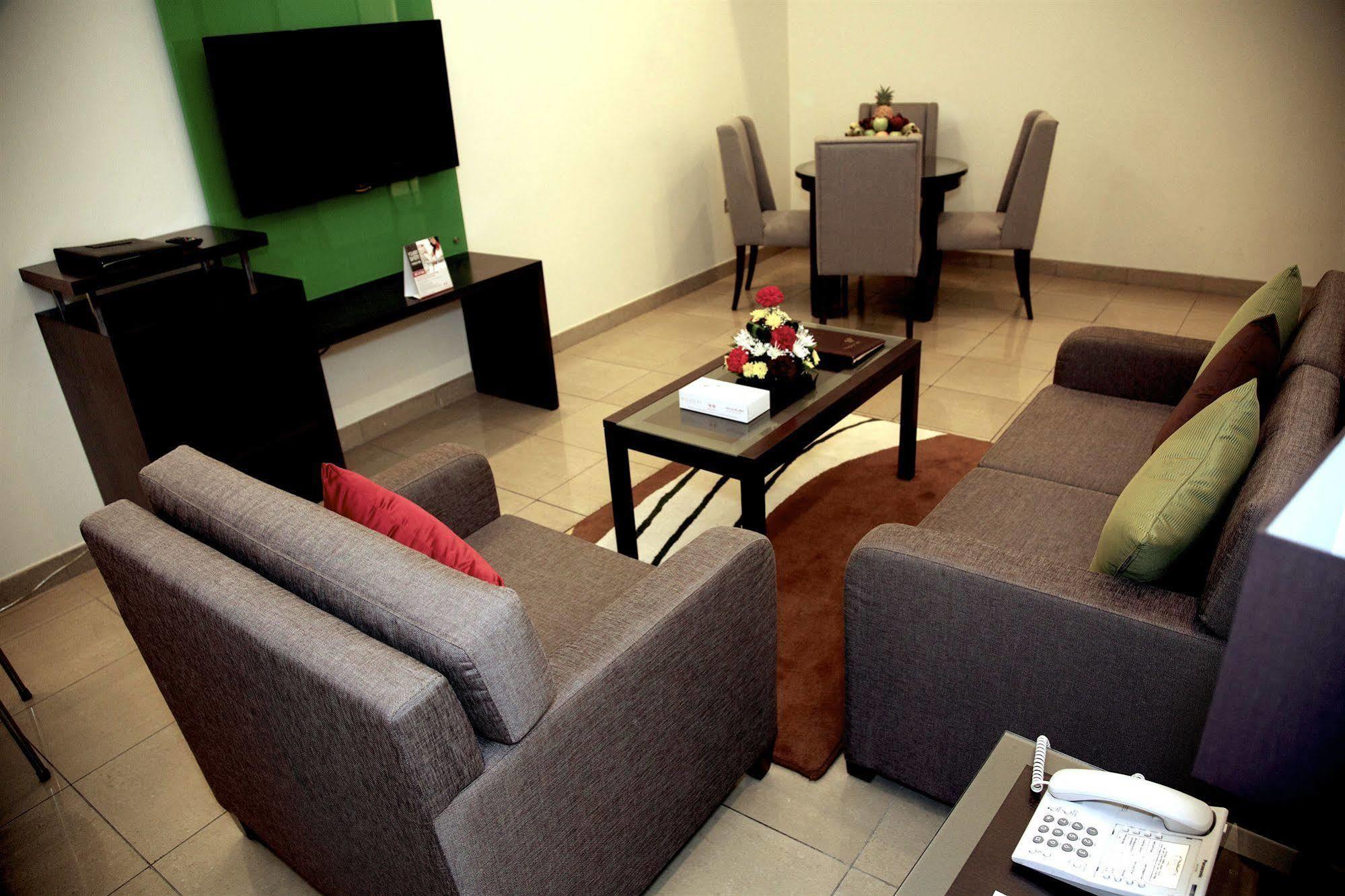 Xclusive 4* Dubai
