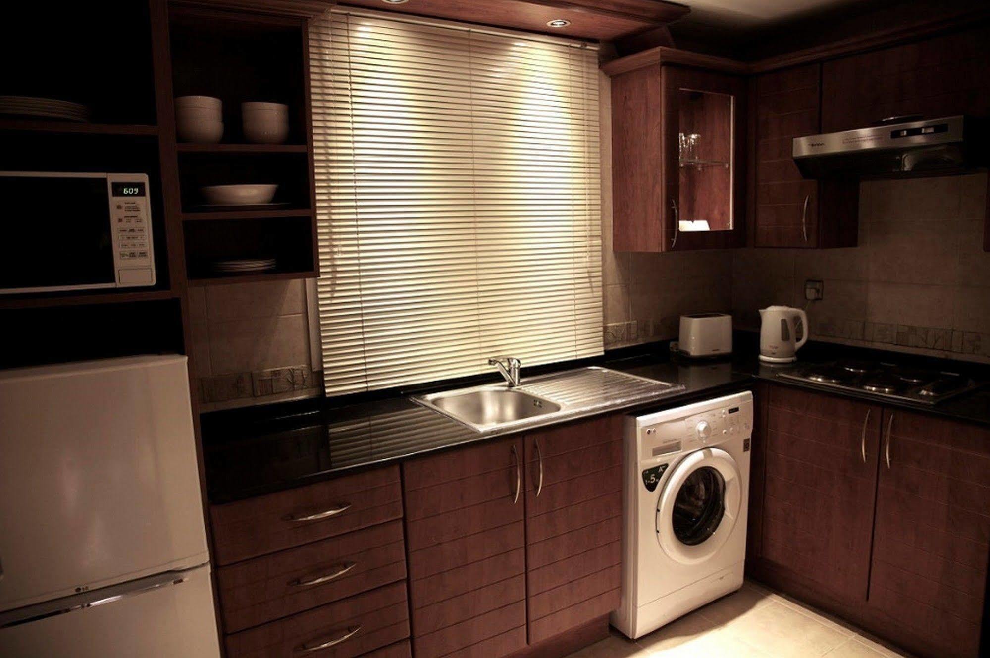 Xclusive Aparthotel