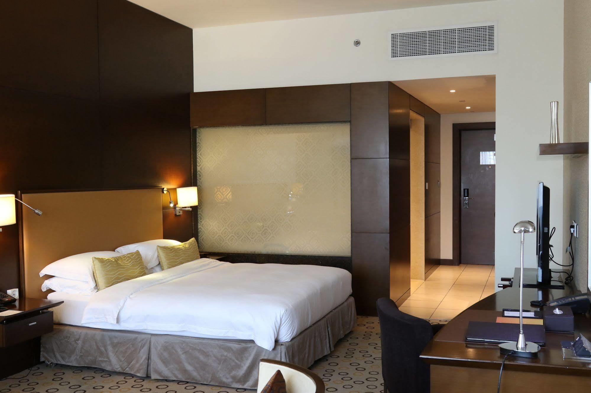 Asiana Hotel 5*