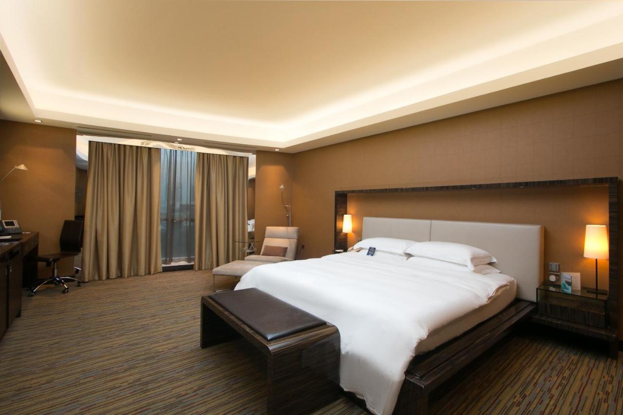Radisson Blu Hotel, Media City Dubai
