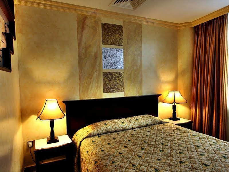 Oyo 124 Oriental Palace Apts Apart Otel 3*