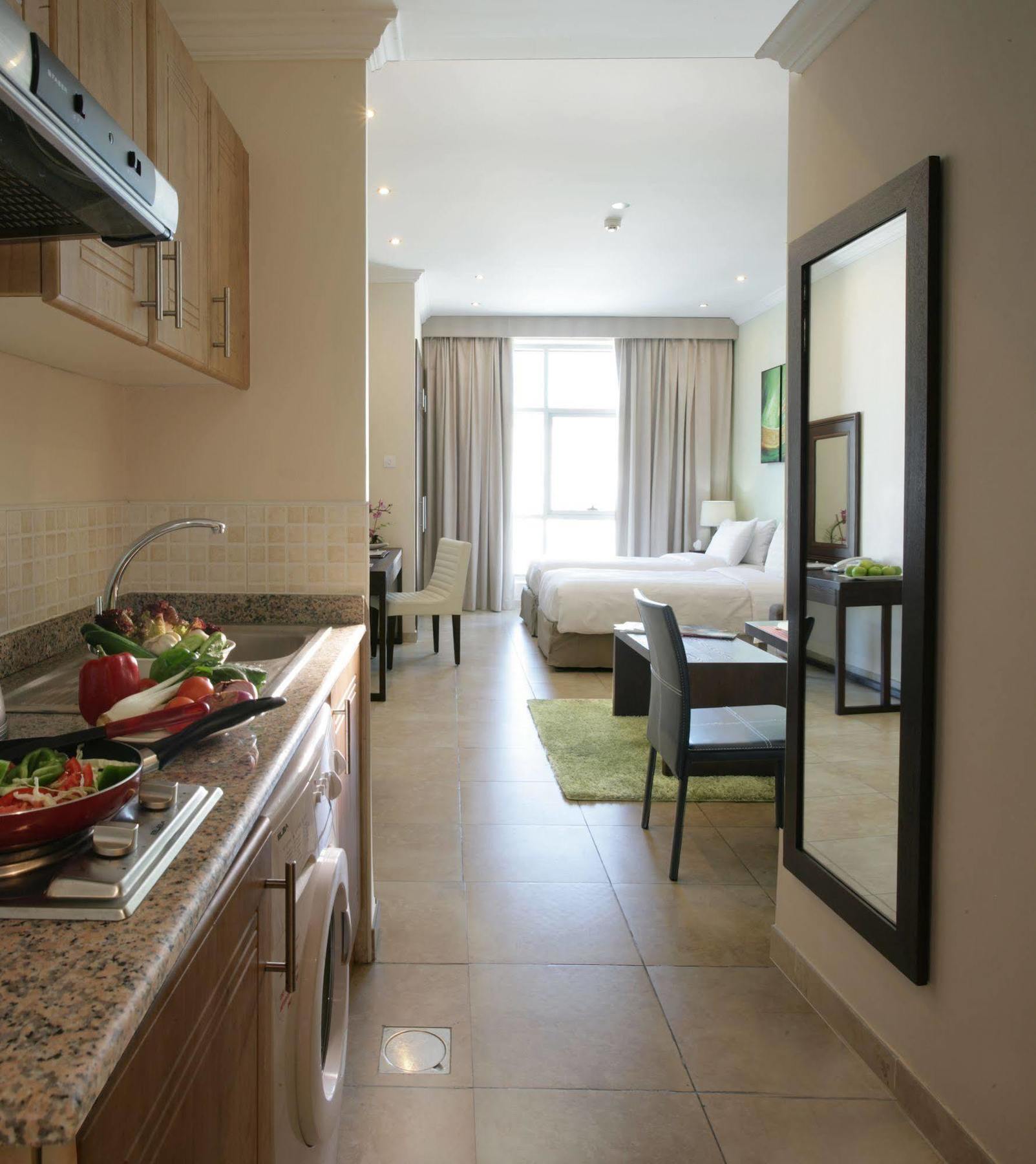 Aparthotel Auris Deira