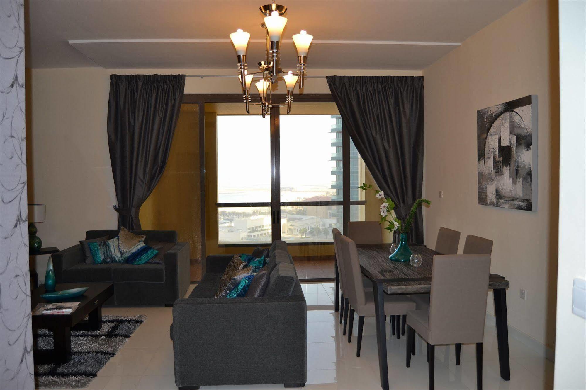 Hotel Vacation Homes - Jumeirah Residences