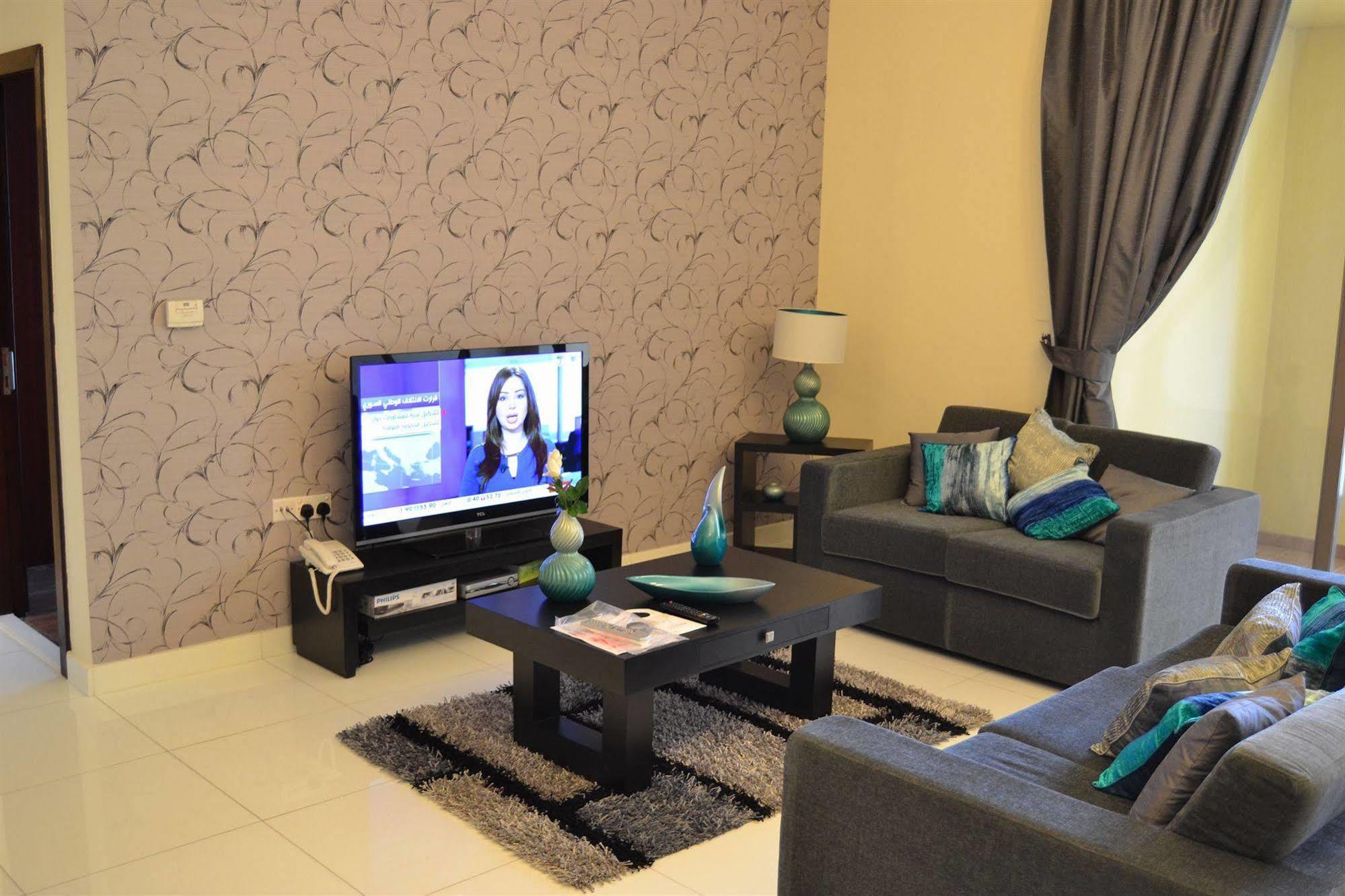 Hotel Vacation Homes - Jumeirah Residences 2*