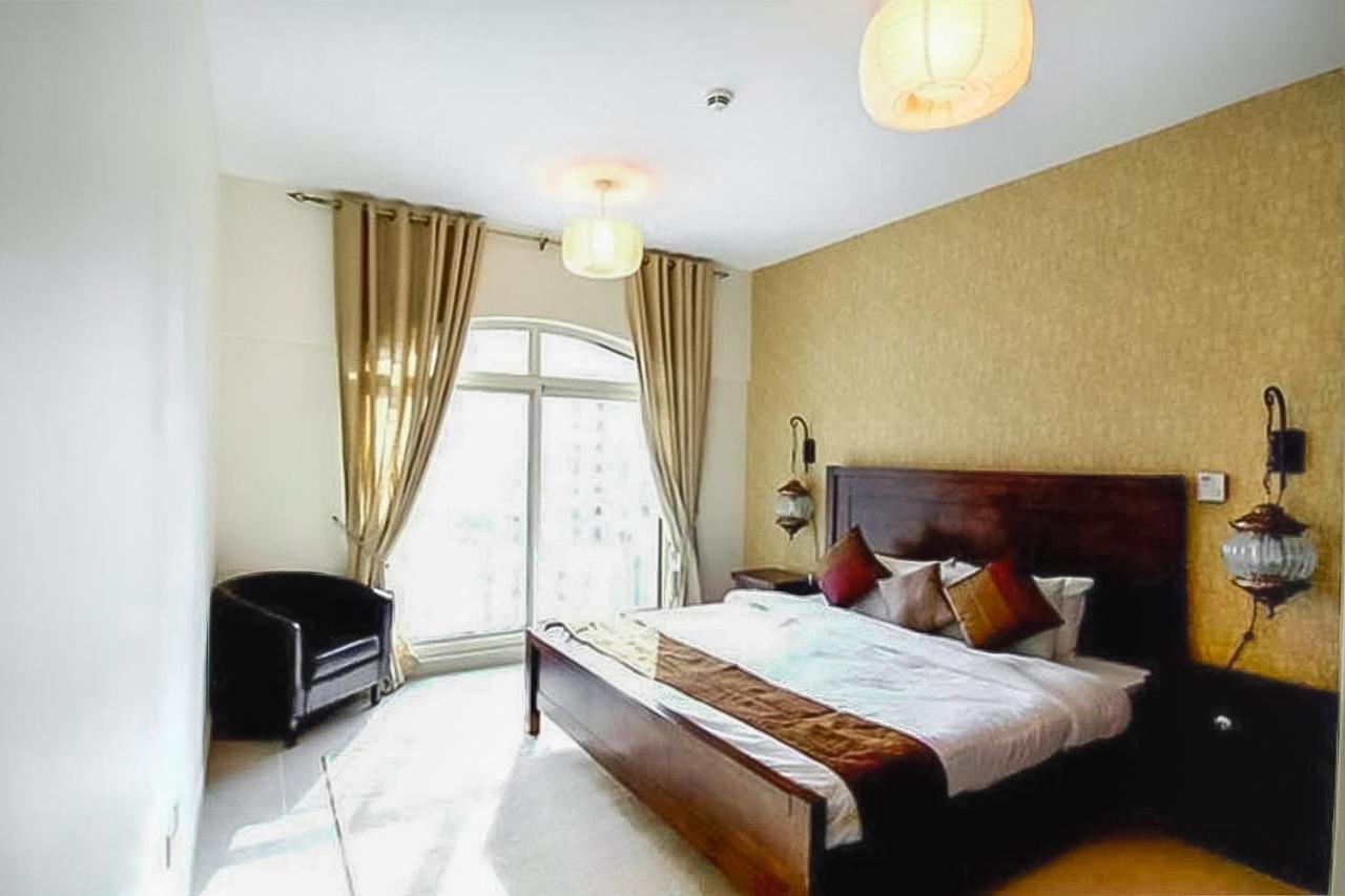 Apartment Furnished Rentals - The Greens - Mosela
