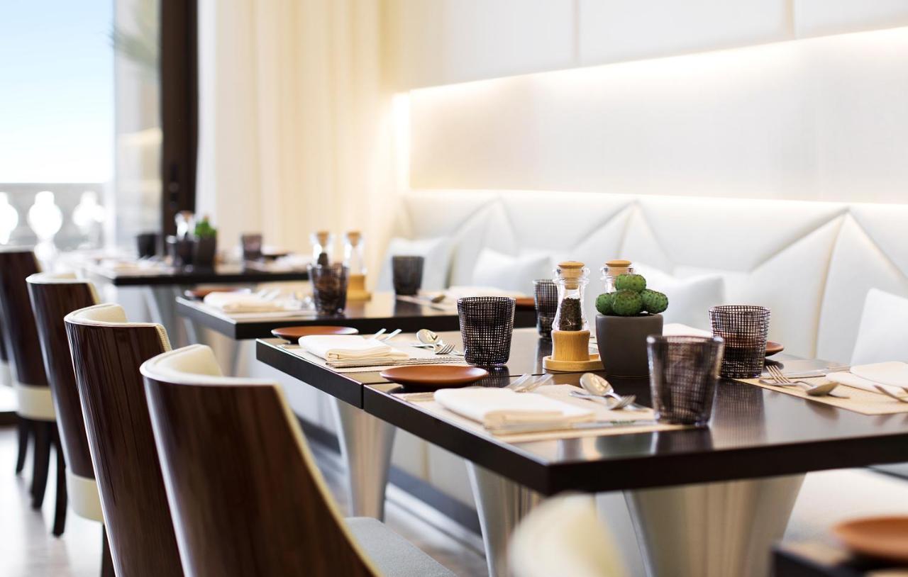 Hotel Arjaan By Rotana - Media 4*