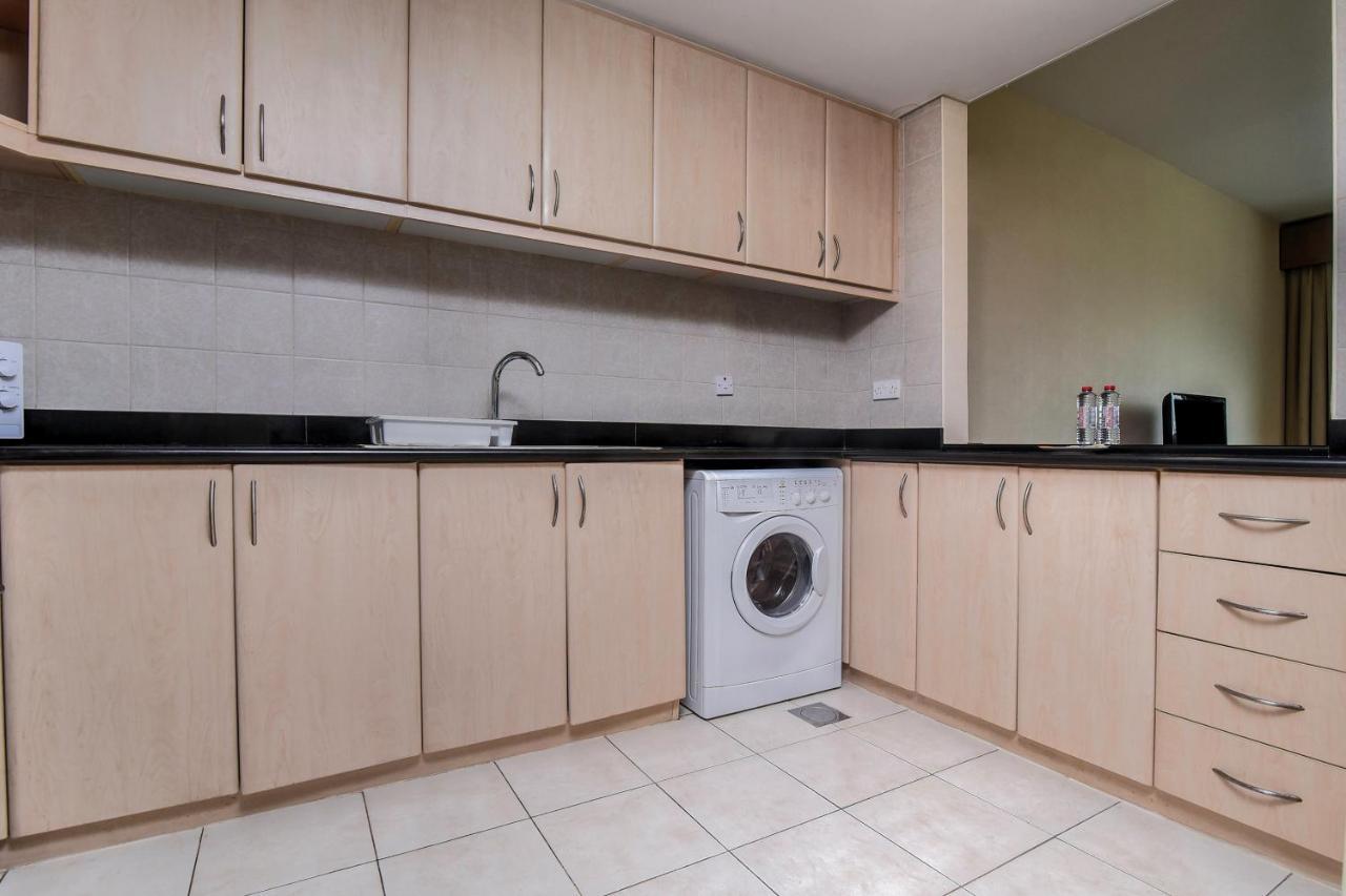 Parkside Aparthotel