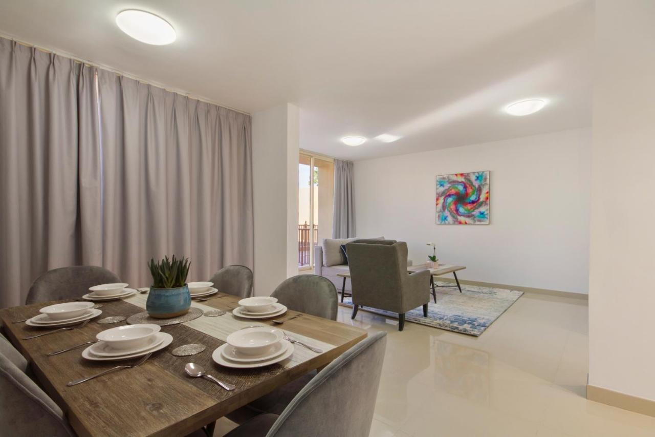 Bespoke Residences - 3 Bedroom Waikiki Townhouses *