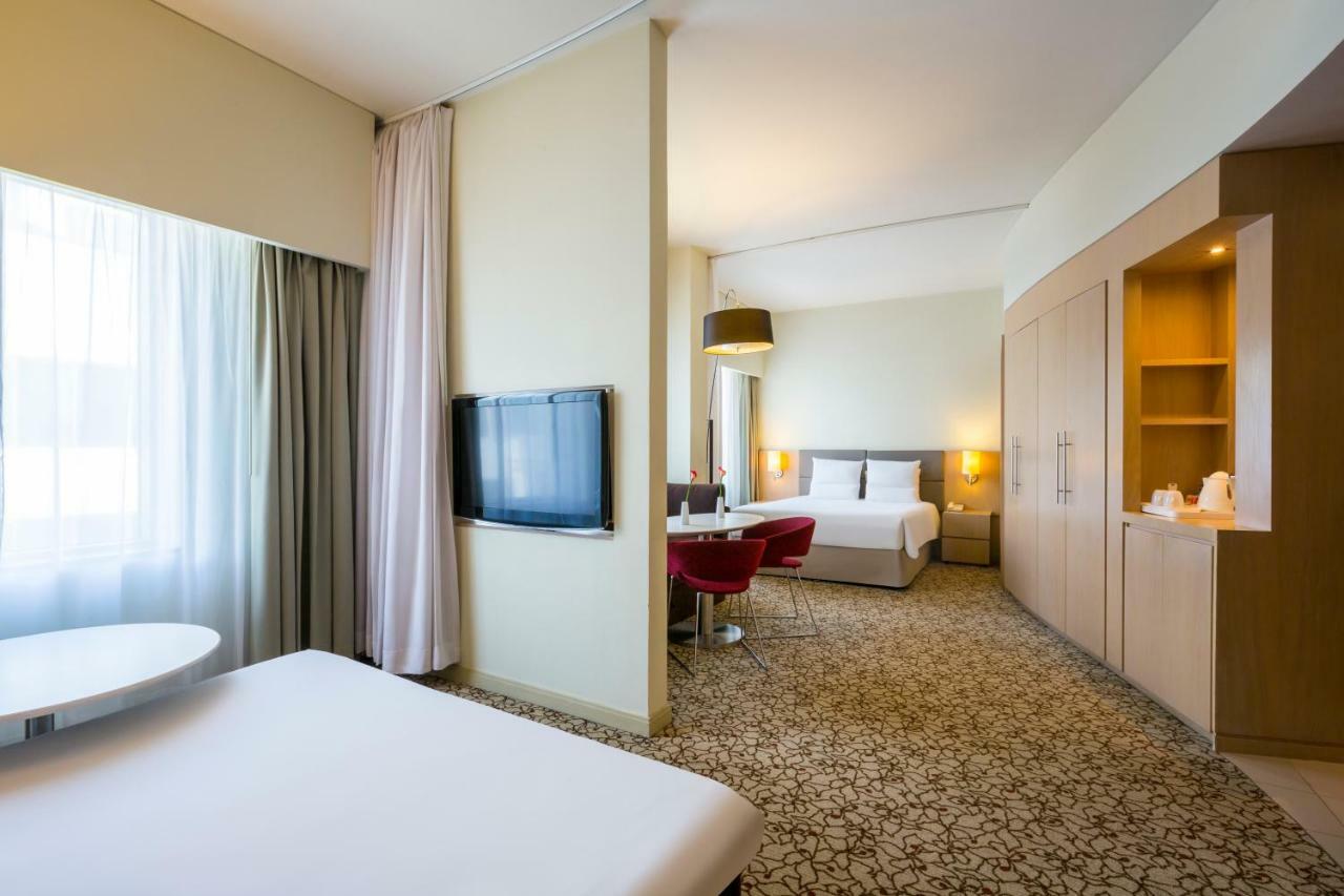 Otel Novotel Mall Avenue 3*