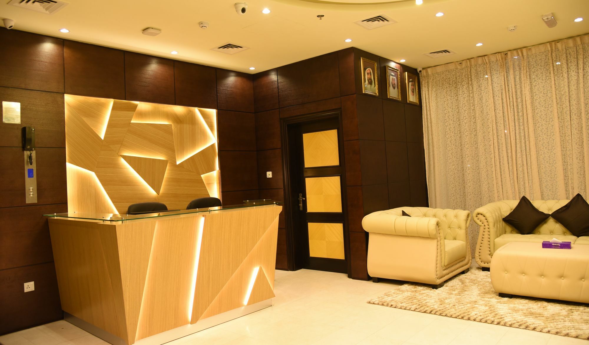 Voyage Otel