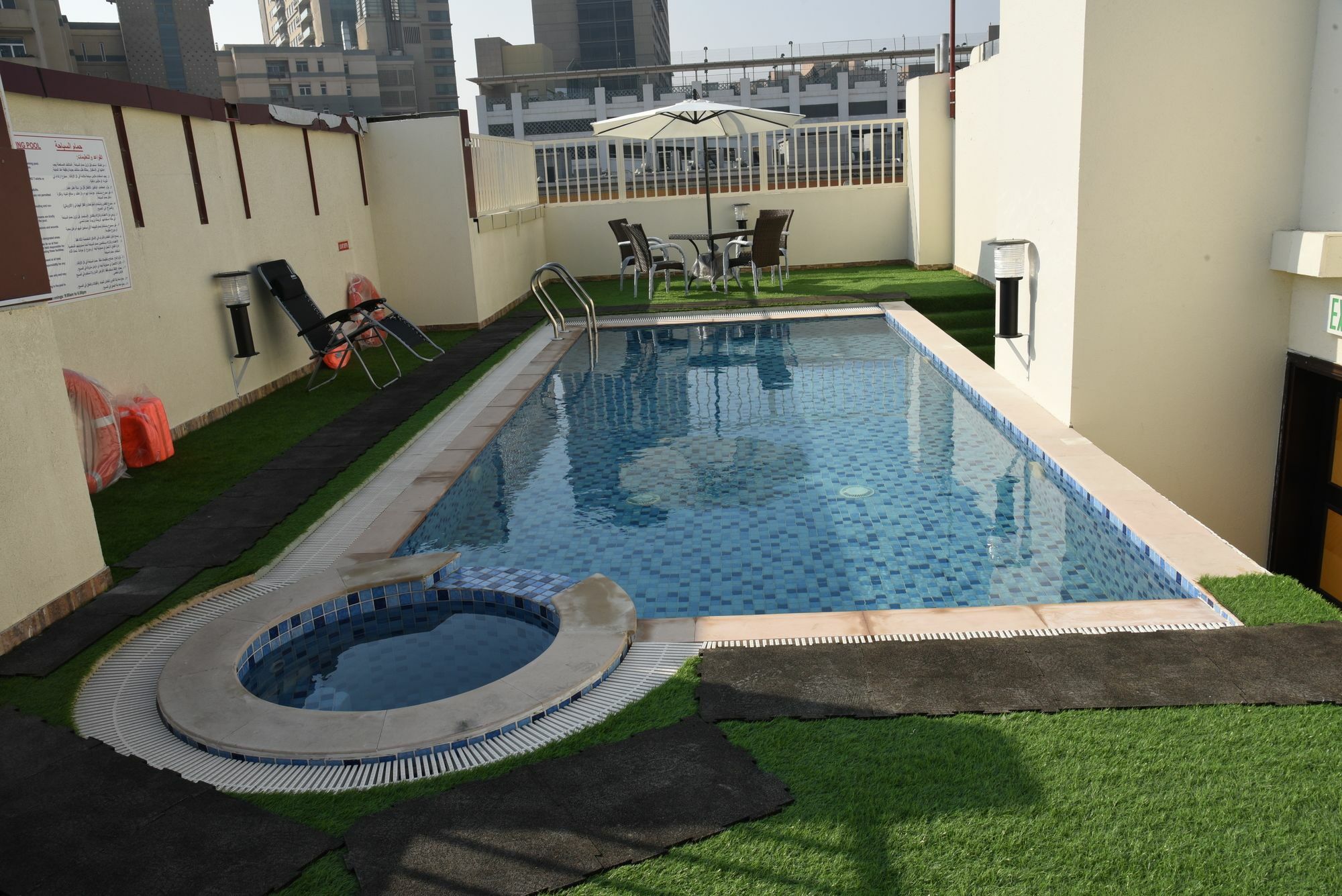 Voyage Otel