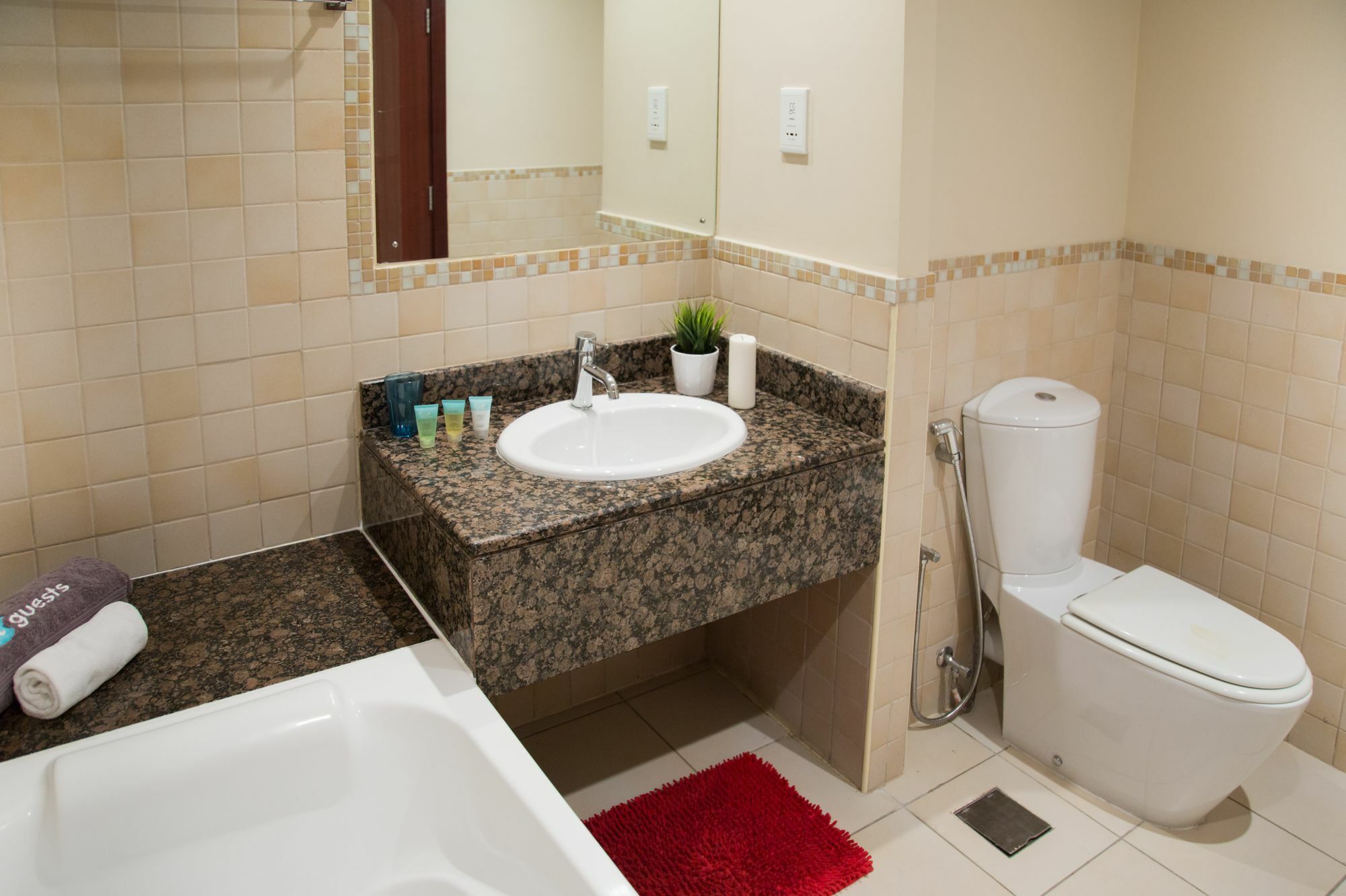 Hi Guests - Rimal 4 *