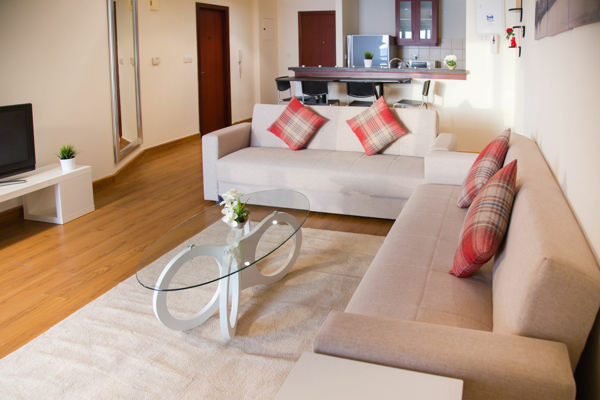 Hi Guests - Rimal 4 Dubai