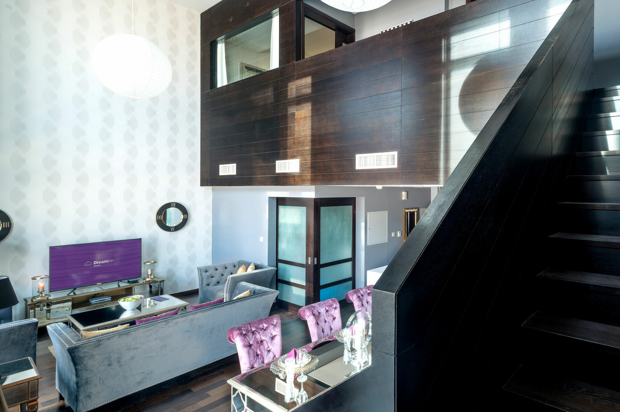 Dream Inn Apartments - Loft Towers