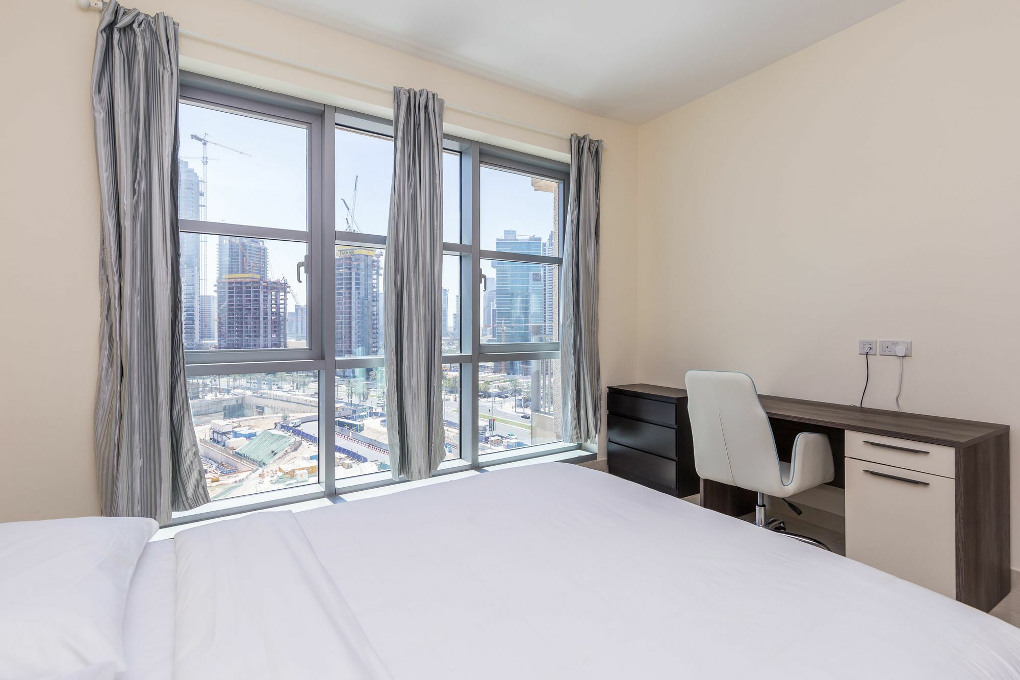 Standpoint In Downtown By Deluxe Homes *
