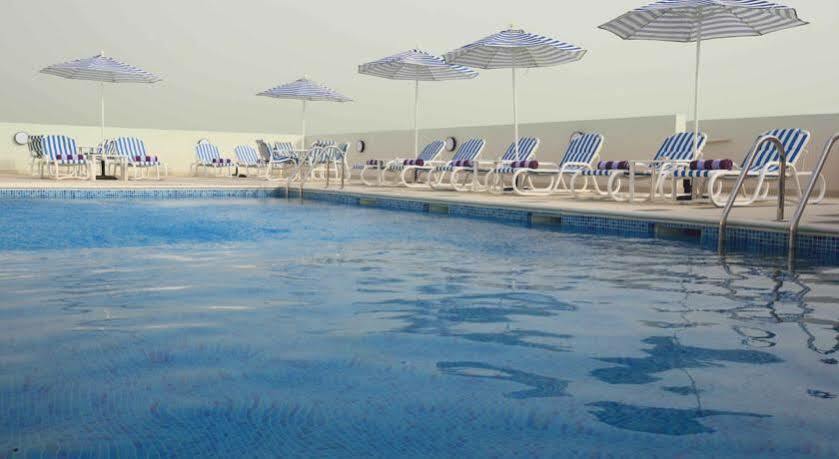 Hotel Premier Investments Park 3*