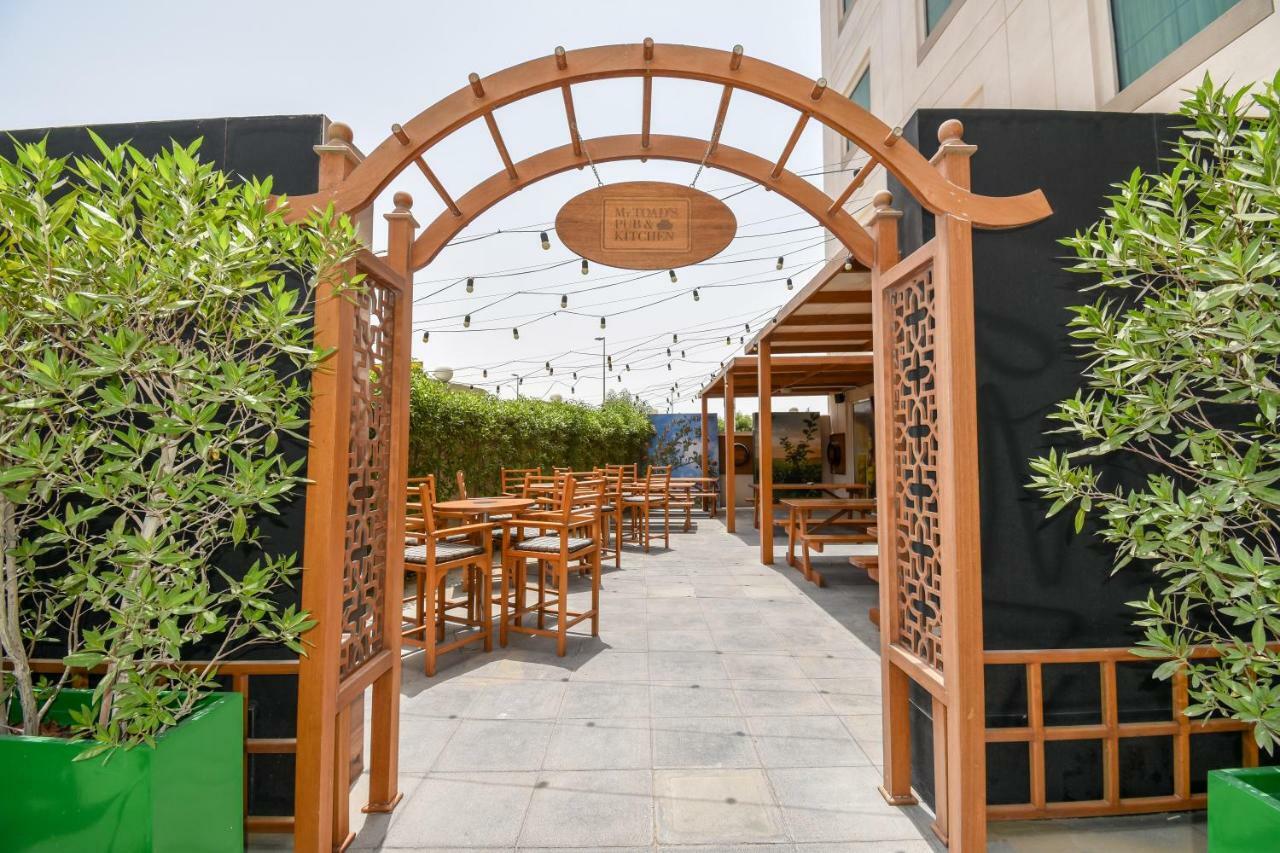 Premier Investments Park Hotel 3*