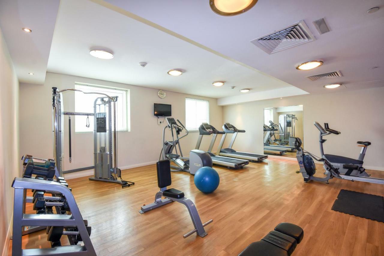 Premier Investments Park 3*