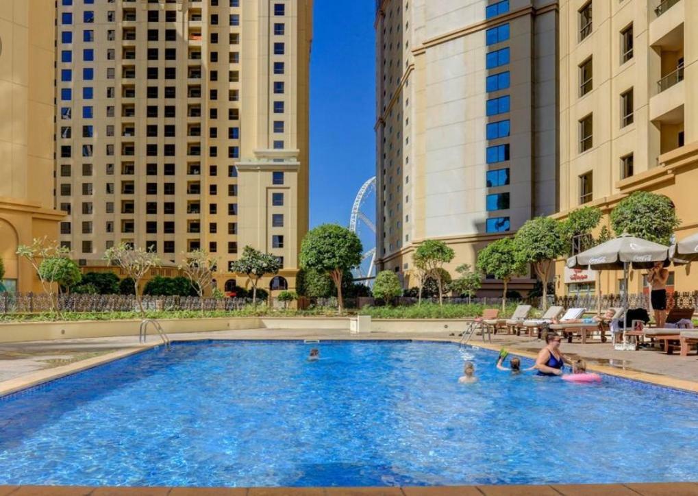 Jumeirah Residents, Free Parking Apartment
