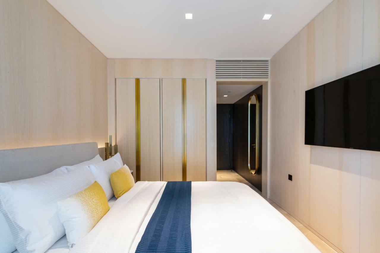 Maison Privee - Five Palm Residences