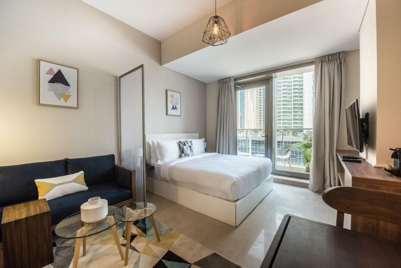 Fantastay Sparkle Tower Luxury Studio Apartment Dubai