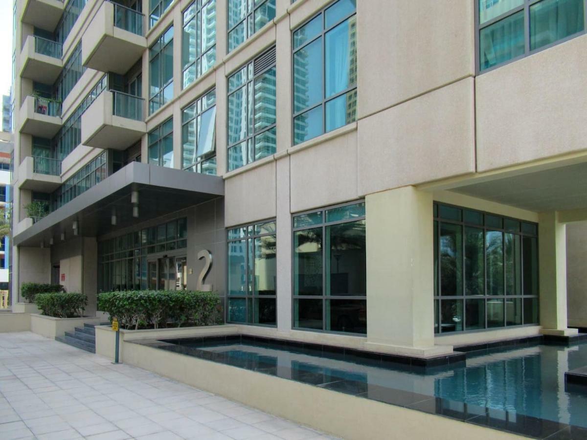 Frank Porter - Al Majara 2 Apartment *