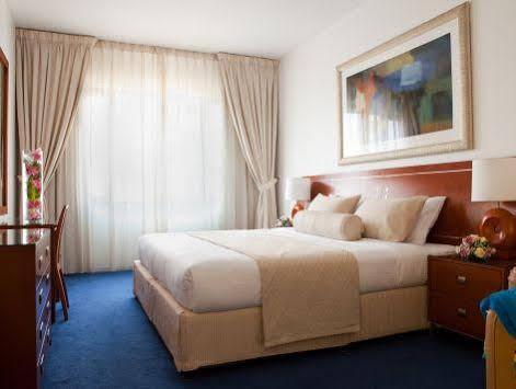 Hotel Golden Sands 10
